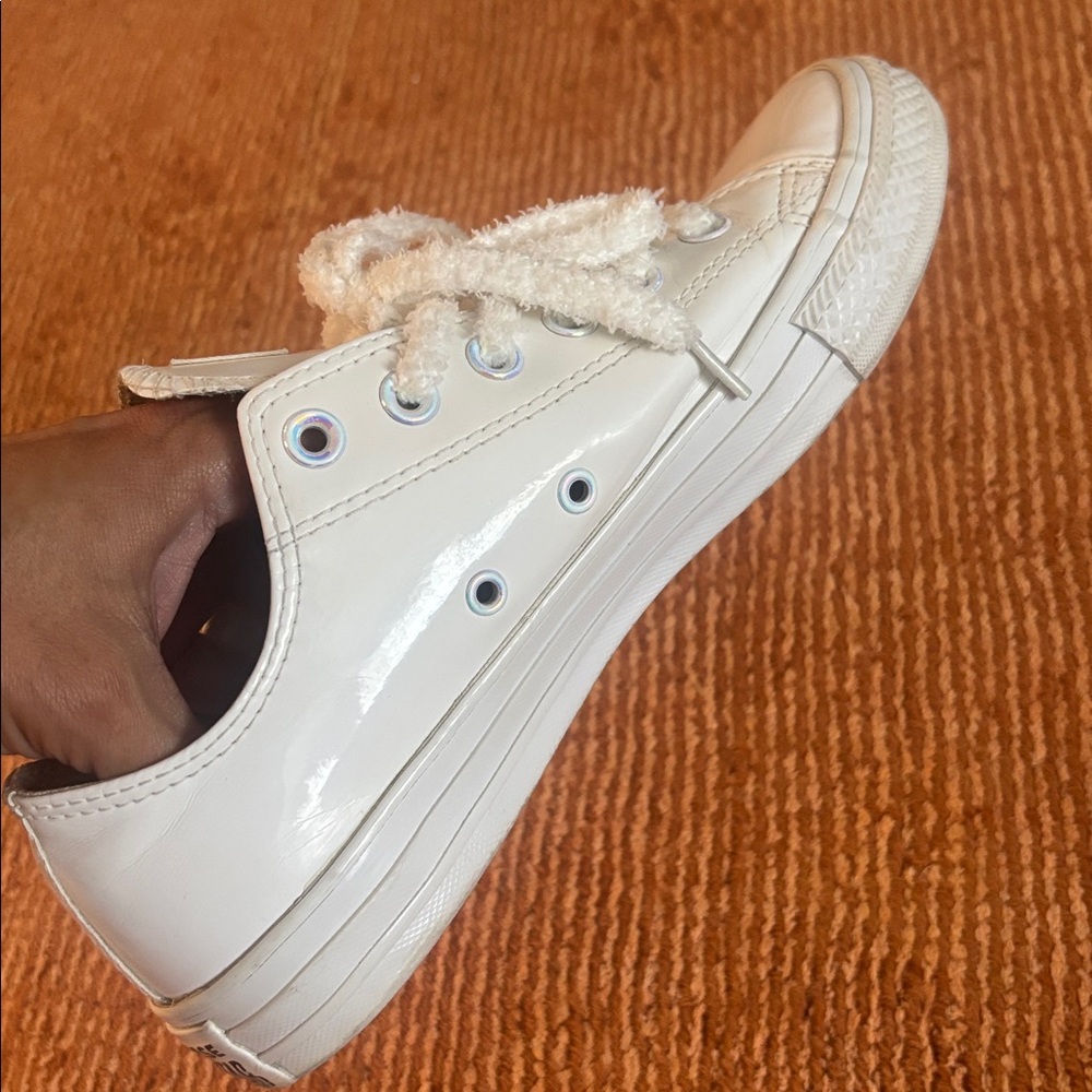 Converse White patent leather Sneaks size 8 iridescent hardware new fluffy laces - Picture 14 of 14
